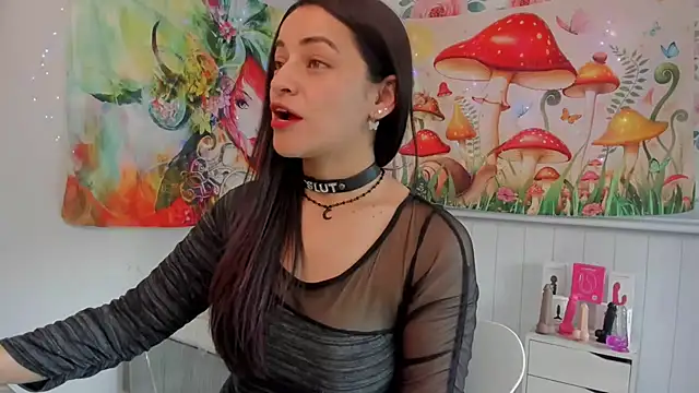 LovelyAzucena online show from 27, 10, 2025