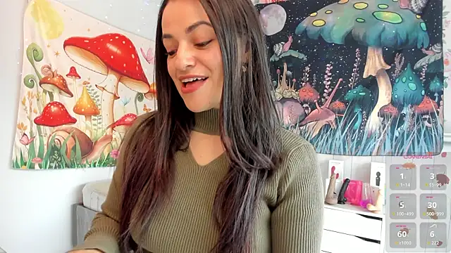 LovelyAzucena online show from 28, 11, 2025