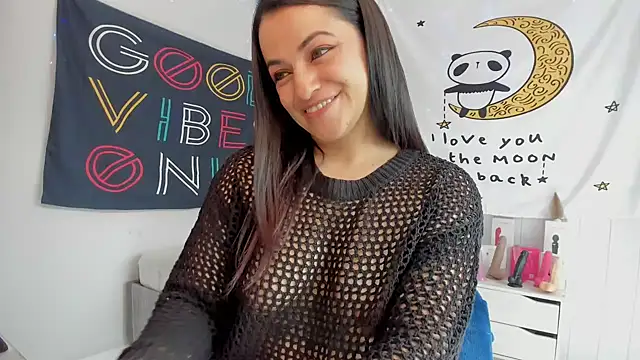 LovelyAzucena online show from 4, 11, 2025