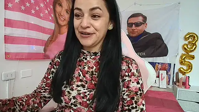 LovelyAzucena online show from 21, 5, 2026