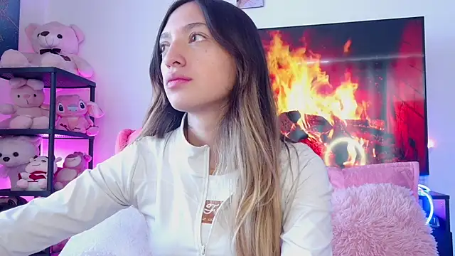 Snapshot of TiffanyBela chatting on 25, 2, 2026 TiffanyBela online show from 25, 2, 2026