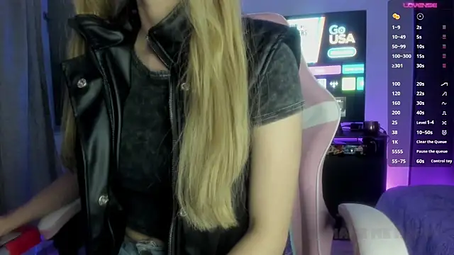 TiffanyBela online show from 17, 3, 2025