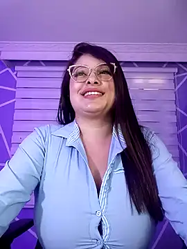 MiiaaJoness online show from 28, 2, 2025