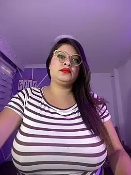 MiiaaJoness online show from 7, 2, 2025