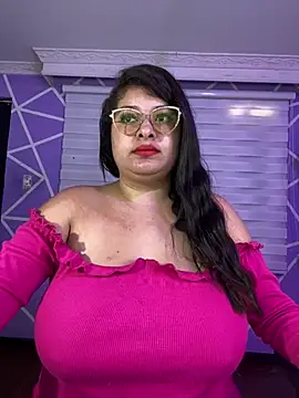 MiiaaJoness online show from 12, 2, 2026