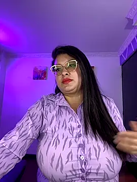 MiiaaJoness online show from 10, 11, 2025