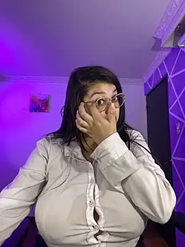 MiiaaJoness online show from 12, 11, 2025