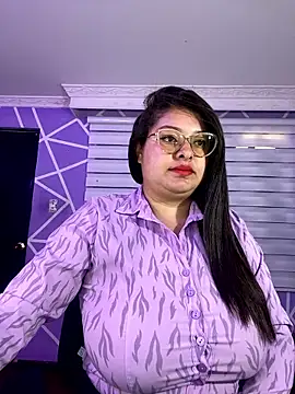 MiiaaJoness online show from 15, 1, 2026