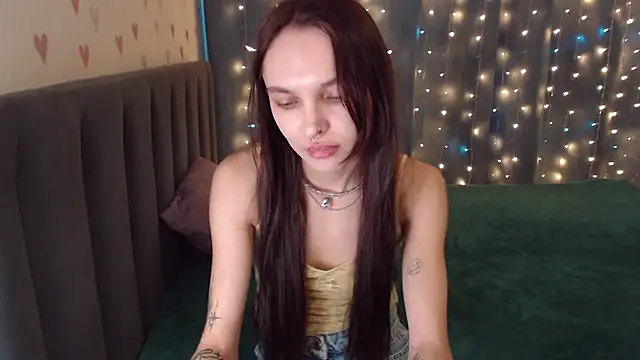 ChloeSunny online show from 22, 2, 2026