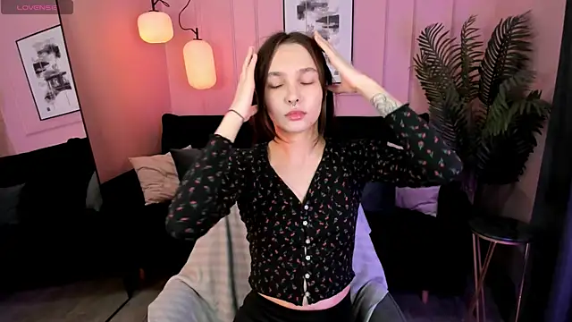 ChloeSunny online show from 24, 5, 2026
