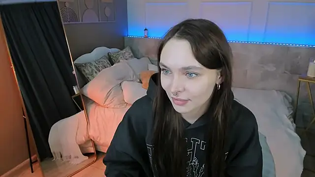 ChloeSunny online show from 29, 5, 2026