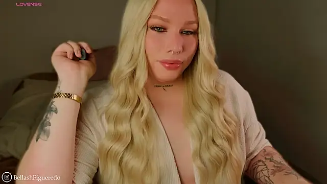 IsabellaFigueredo   online show from 20, 3, 2026