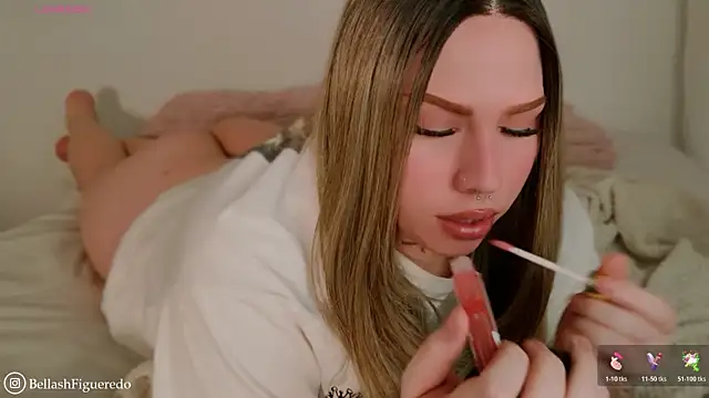 IsabellaFigueredo   online show from 6, 3, 2026