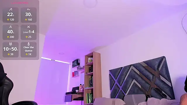 Nicolle alexandra online show from 18, 4, 2026