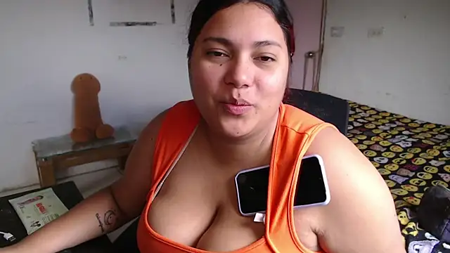 girl milk2 online show from 1, 5, 2026