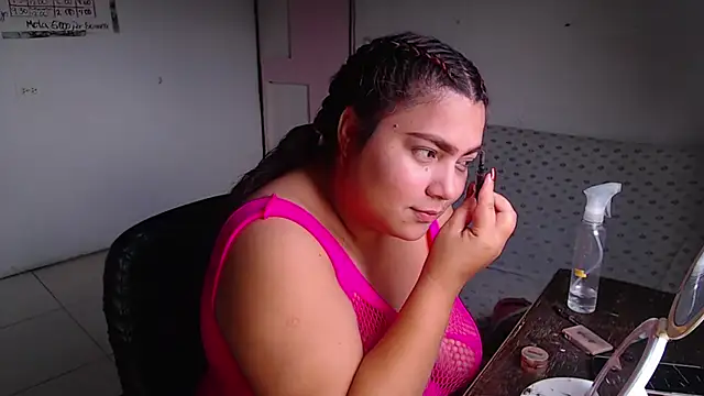 girl milk2 online show from 8, 11, 2025