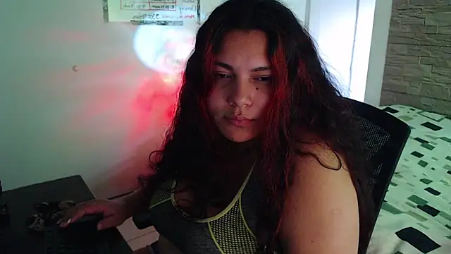 Snapshot of girl_milk2 chatting on 6, 2, 2026 girl milk2 online show from 6, 2, 2026