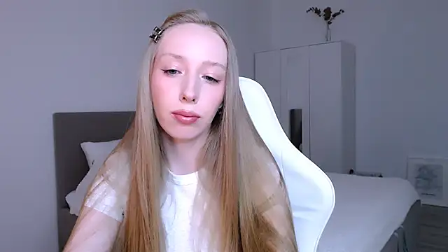 Luna insniity online show from 15, 1, 2026