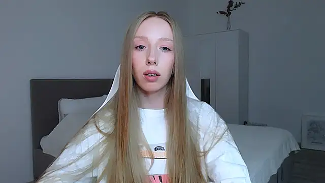 Luna insniity online show from 12, 10, 2025