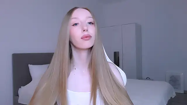 Luna insniity online show from 30, 3, 2026