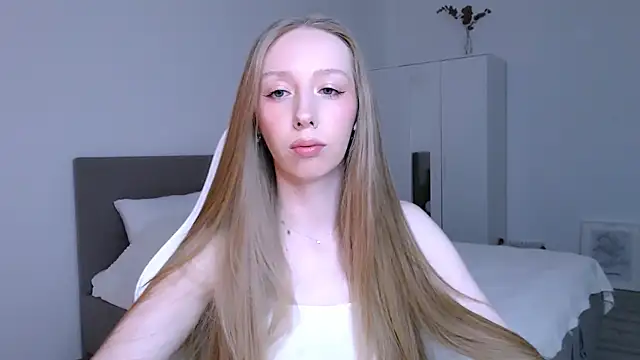 Luna insniity online show from 11, 1, 2026