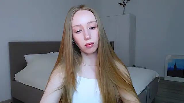 Luna insniity online show from 24, 2, 2025