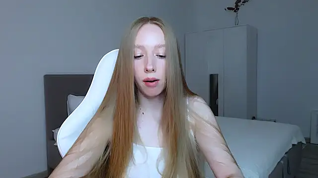 Luna insniity online show from 8, 9, 2025