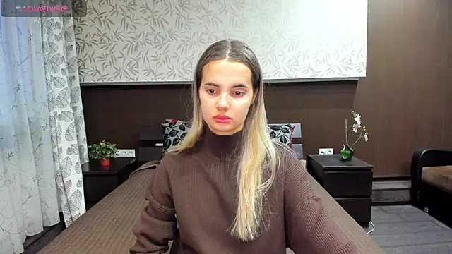 Snapshot of Donna_Evans chatting on 23, 3, 2025 Donna Evans online show from 23, 3, 2025