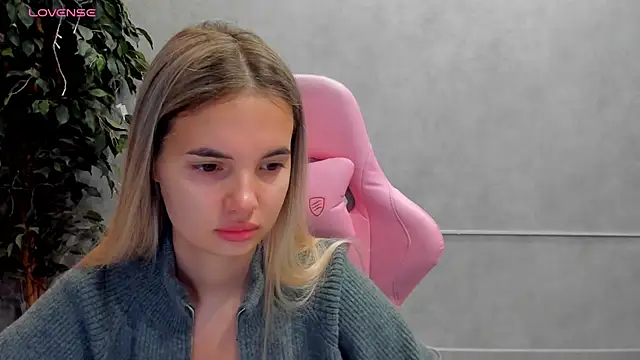 Snapshot of Donna_Evans chatting on 15, 3, 2025 Donna Evans online show from 15, 3, 2025