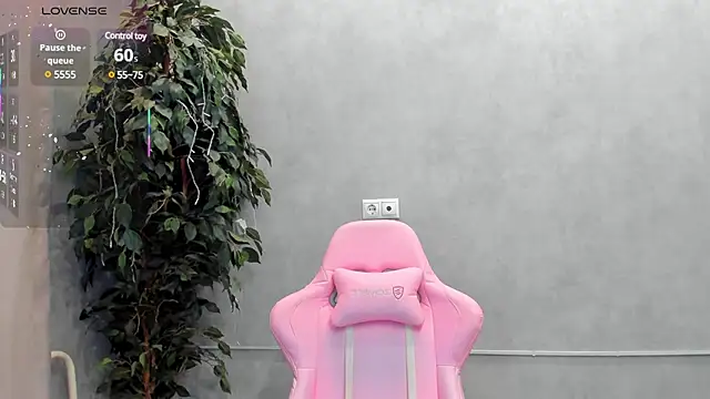 Snapshot of Donna_Evans chatting on 7, 3, 2025 Donna Evans online show from 7, 3, 2025