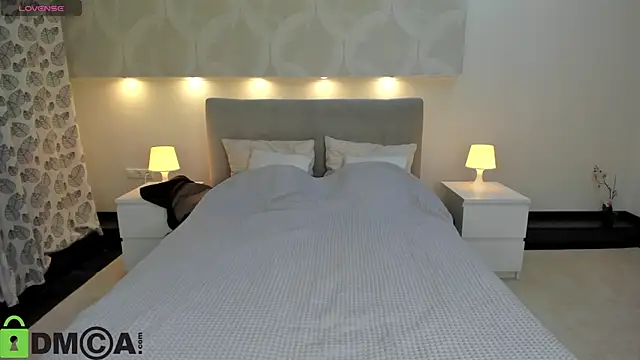 Snapshot of Donna_Evans chatting on 11, 9, 2025 Donna Evans online show from 11, 9, 2025