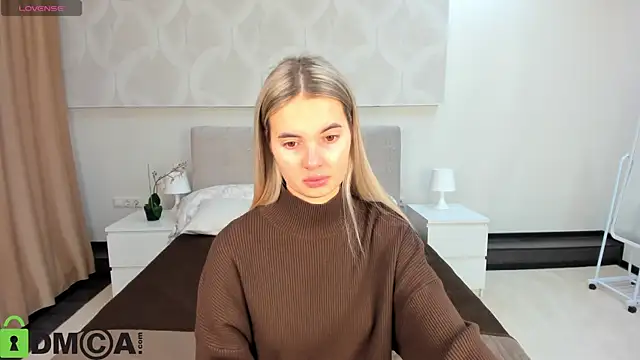 Snapshot of Donna_Evans chatting on 25, 11, 2025 Donna Evans online show from 25, 11, 2025