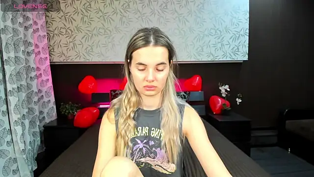 Snapshot of Donna_Evans chatting on 23, 2, 2025 Donna Evans online show from 23, 2, 2025