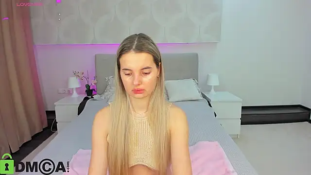 Snapshot of Donna_Evans chatting on 4, 3, 2026 Donna Evans online show from 4, 3, 2026