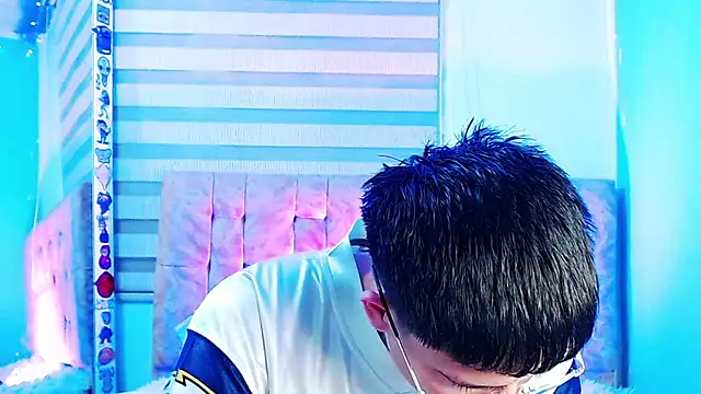  justinmoon2 online show from 9, 5, 2026