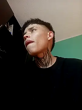  justinmoon2 online show from 8, 2, 2025