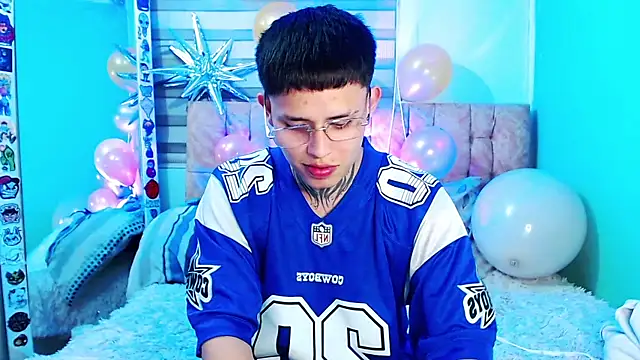  justinmoon2 online show from 22, 5, 2026