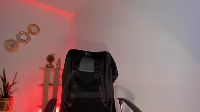 Snapshot of aliss_ev chatting on 7, 3, 2025 aliss ev online show from 7, 3, 2025