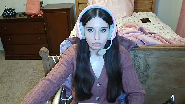 alisonfields online show from 1, 12, 2025