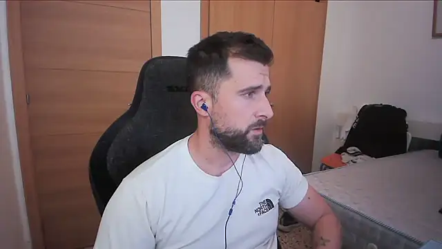 alex877x online show from 8, 10, 2025