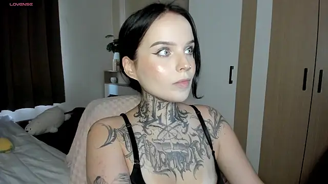 Snapshot of ATOMIC-KETCHUP chatting on 28, 2, 2025 ATOMIC-KETCHUP online show from 28, 2, 2025