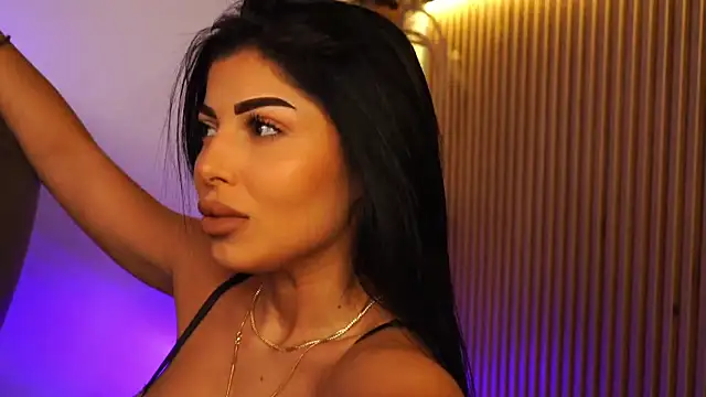 KimyBroox online show from 1, 10, 2025