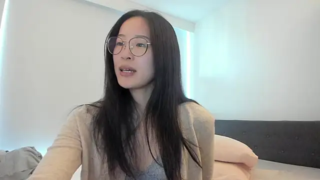 secretgirlfriendxo online show from 4, 6, 2026