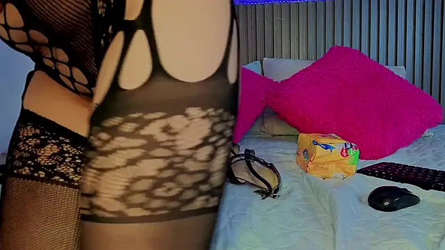 IbethMoon online show from 5, 1, 2026