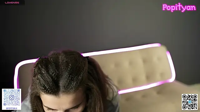 Snapshot of popityan1 chatting on 13, 10, 2025 popityan1 online show from 13, 10, 2025