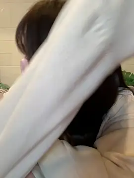 SUZU  online show from 9, 4, 2026