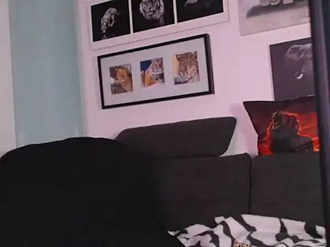 Snapshot of Barbie45J chatting on 20, 10, 2025 Barbie45J online show from 20, 10, 2025