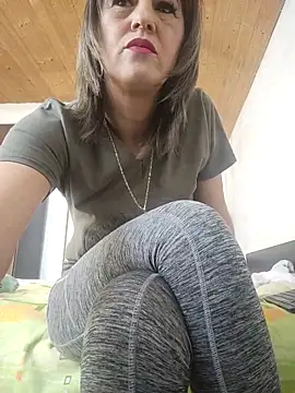 Snapshot of naughtymilfT chatting on 25, 2, 2026 naughtymilfT online show from 25, 2, 2026