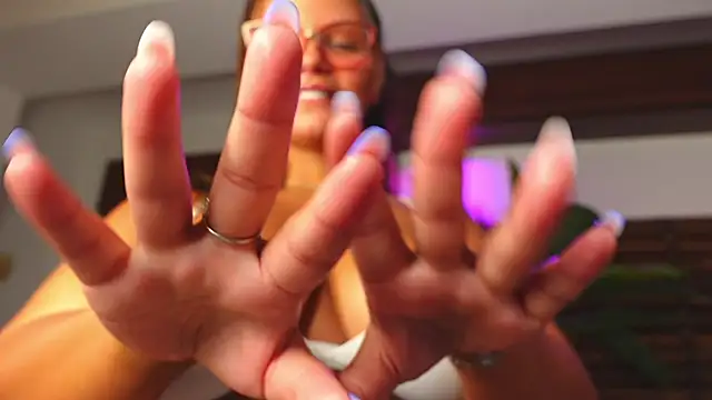 CelesteBailey online show from 6, 3, 2025