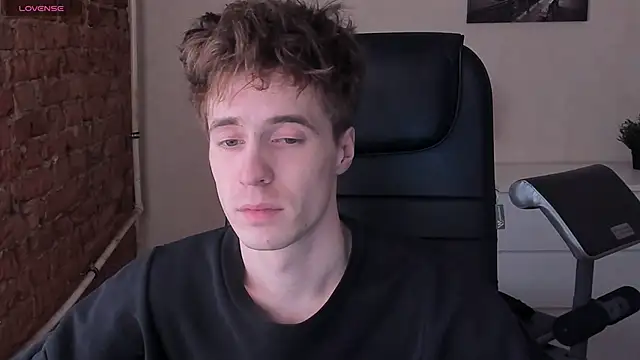 Snapshot of _tokyo_ghoul chatting on 15, 3, 2025 tokyo ghoul online show from 15, 3, 2025